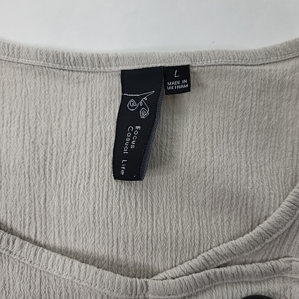 Focus Casual Life Taupe Cream Blouse Buttons Asymmetrical Lagenlook Size L - Picture 3 of 5